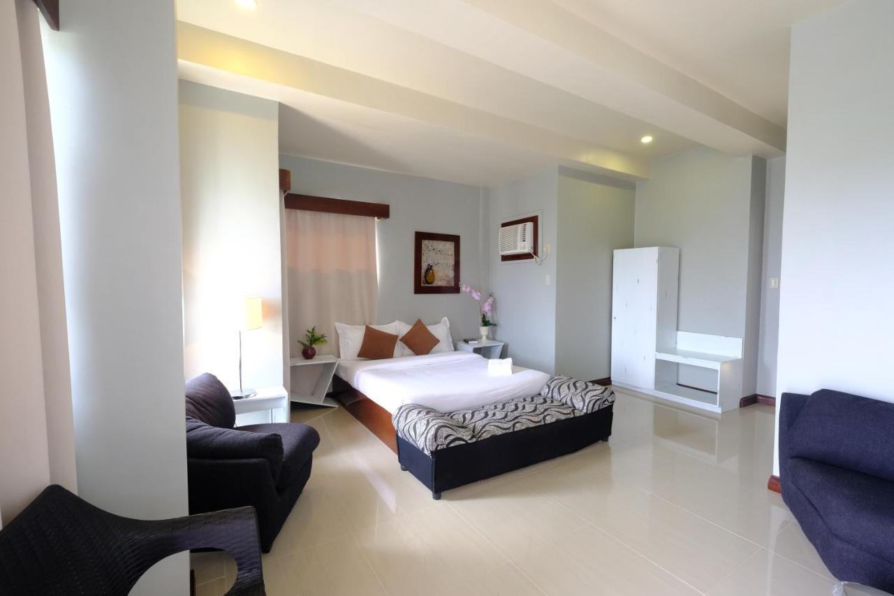 Pacific Waves Inn Baler Eksteriør bilde